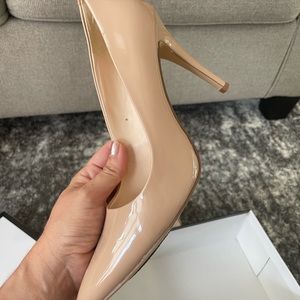 Nine West - Gently worn nude, patent heels, size 9.